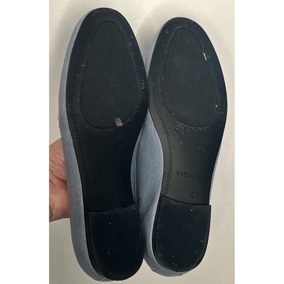 Vionic Newport Slip On Loafers Women's 7.5 Blue Leather coastal preppy comfort - Picture 3 of 6